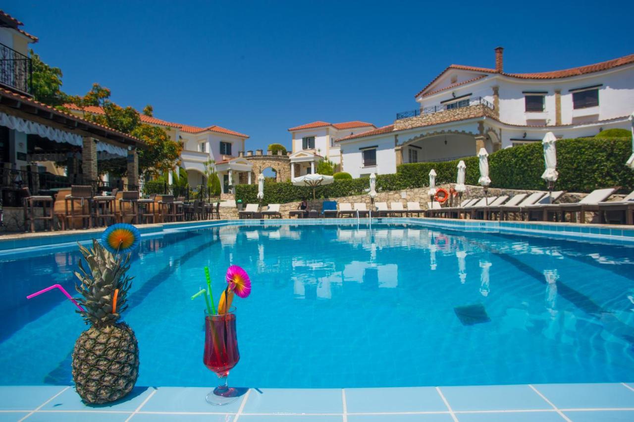 Anagenessis Village Hotel Kalamákion Extérieur photo